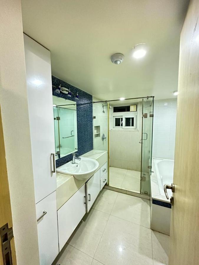 White Bed & Breakfast Pune