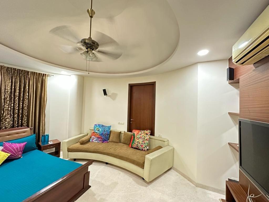 White Pune