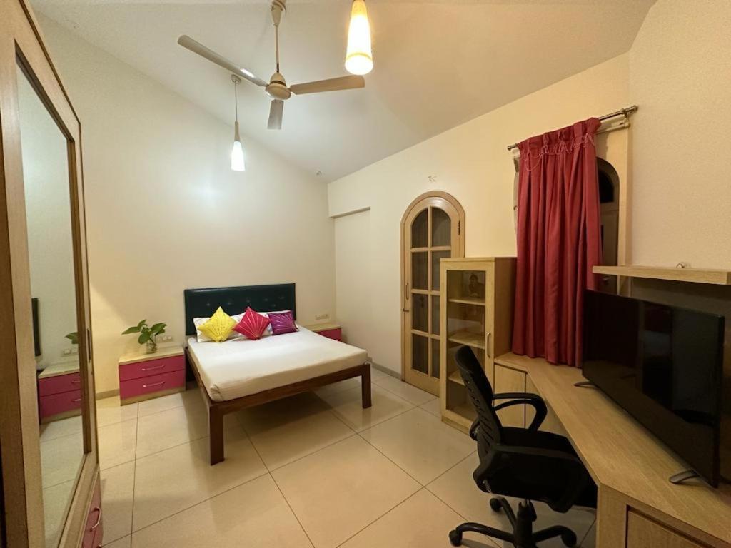 White * Pune