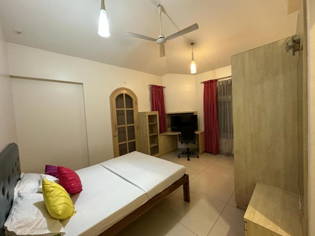 Bed & Breakfast White Pune