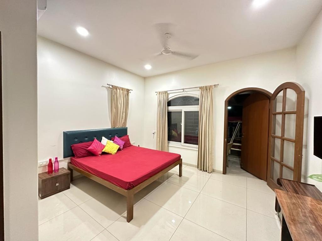 White Pune